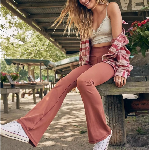 aerie | Pants u0026 Jumpsuits | Offline By Aerie Crossover Flare Leggings |  Poshmark